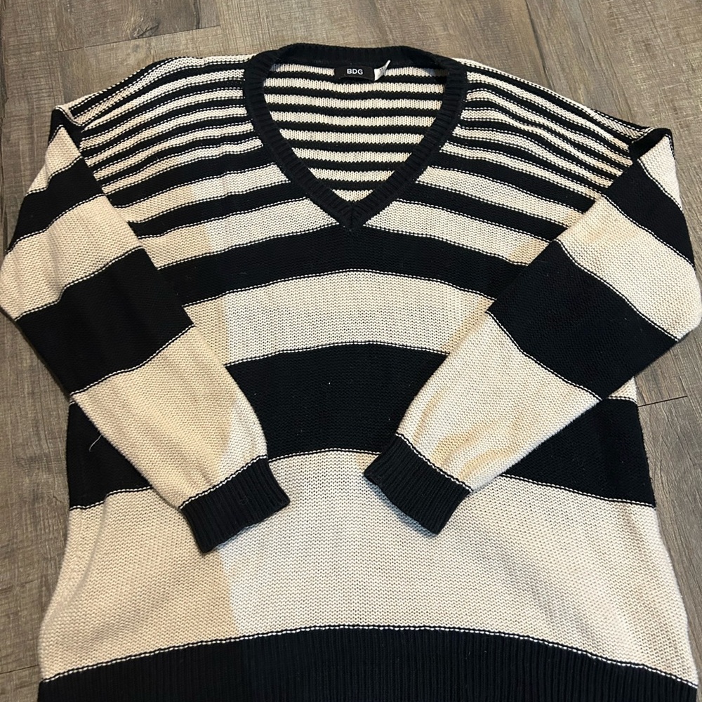 oversized stripped sweater